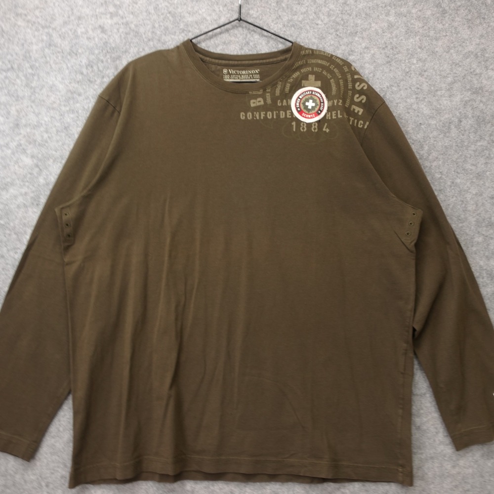 Victorinox T Shirt Mens XL Olive Brown Utility Gorp Swiss Army Patch Graphic Tee